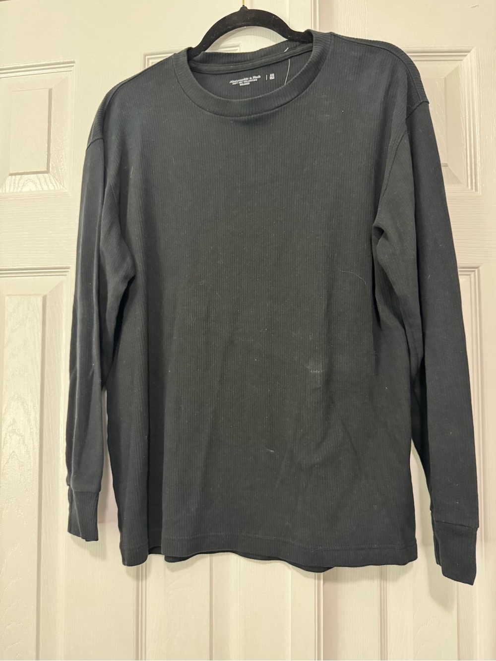 Abercrombie & Fitch Black Ribbed Long-Sleeve Crew‎ Sweater